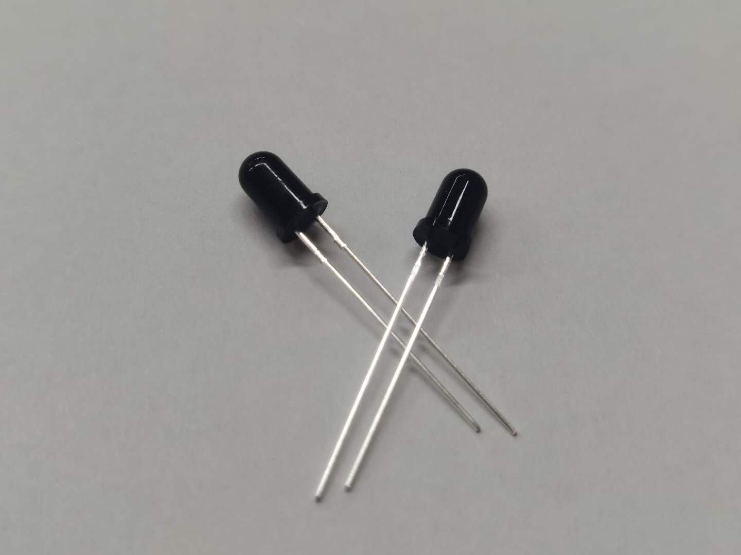 4MM插件紅外接收二極管皂液機專用KGK-PD402B
